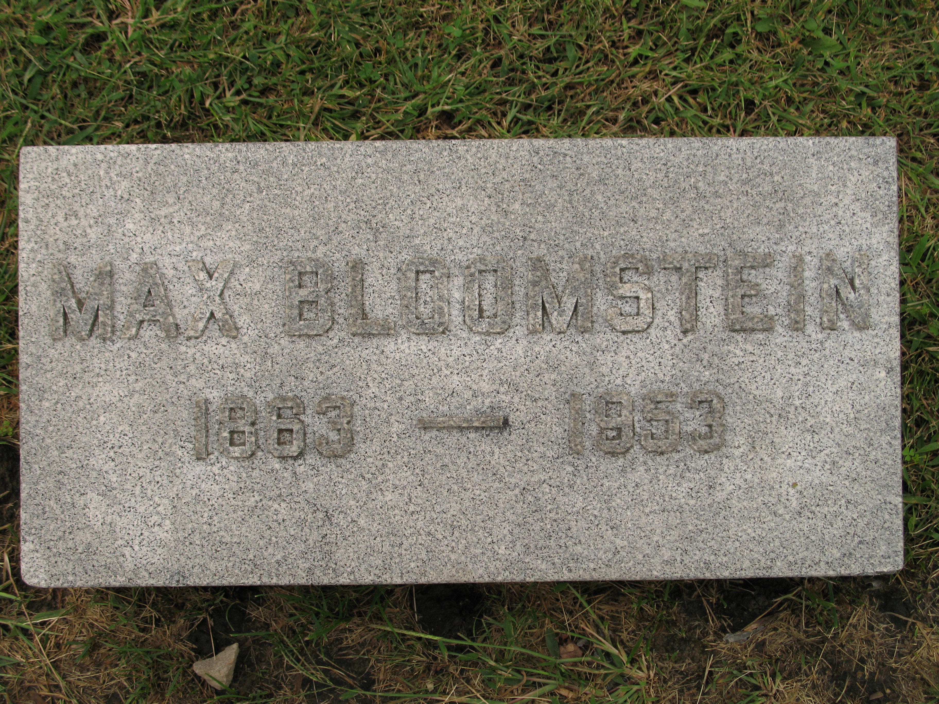 Max Bloomstein headstone